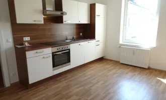 65m² - 2 Zimmer. Ideal für Paare und Singles.