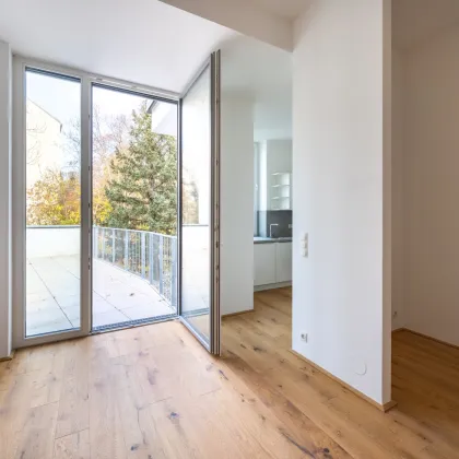 Erstbezug: 2-Zimmer-Wohnung mit 24 m² Terrasse im klimaaktiv-zertifizierten Haus - Bild 2