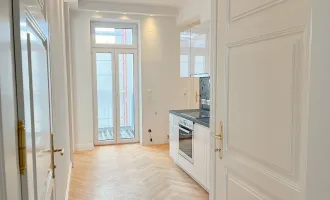 Erstbezug! sanierte Altbau-Wohnung mit Balkon mit Balkon