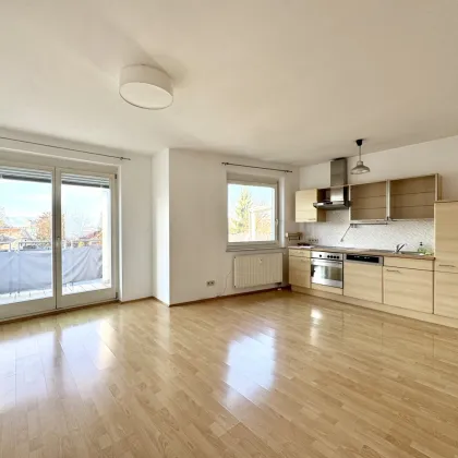 GRAZER BESTLAGE : Geräumige 2-Zimmer-Wohnung mit sonnigem Balkon in Waltendorf - Tiefgarage optional! - Bild 2