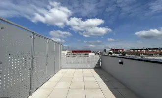 Erstbezug: Helle DG-Wohnung mit atemberaubendem Ausblick und großzügiger Dachterrasse