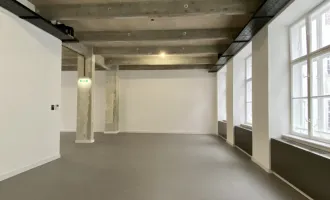 RAUM, DESIGN & WIENER CHARME /// beeindruckendes Loft-Büro im Stilaltbau