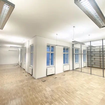 Ideale Bürofläche in Stilaltbau zu vermieten! Parkplätze verfügbar! - Bild 3