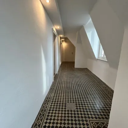 2811 Wiesmath - Großzügige Dachgeschosswohnung in der Buckligen Welt – 82m² Wohnfläche, modernes Bad, Fernwärme und Parkplatz! - Bild 3